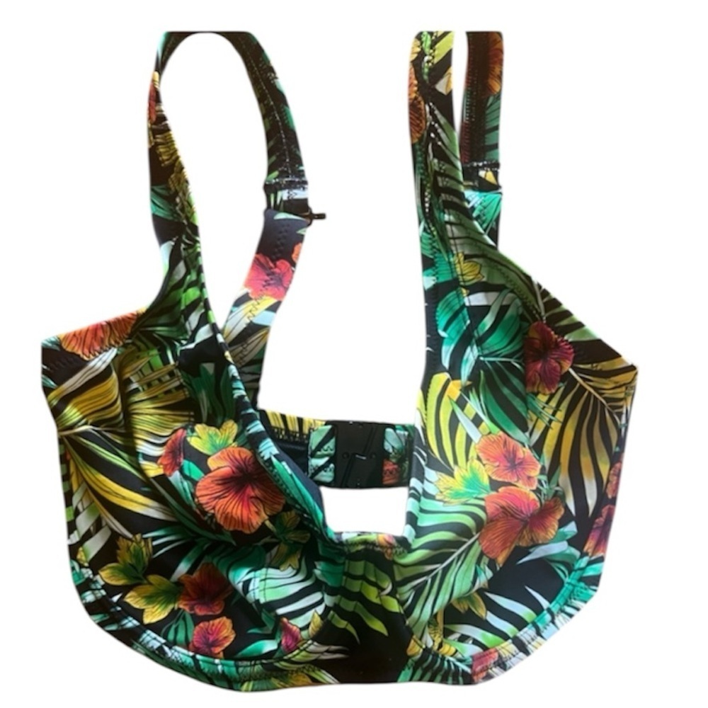 Freya NWT ladies underwire bra with J hook size medium Maui Daze floral